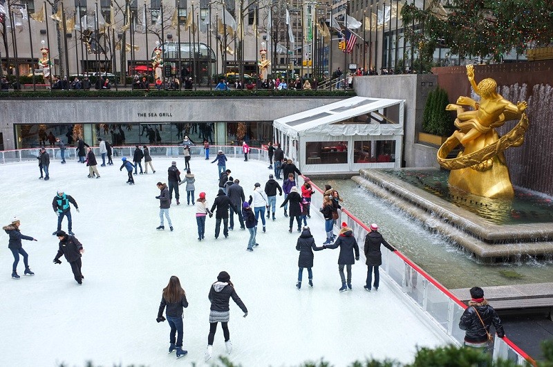 Patinaje sobre hielo en Rockefeller Center