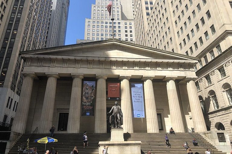 Wall Street, 7 sitios para ver en el Distrito Financiero Federal Hall