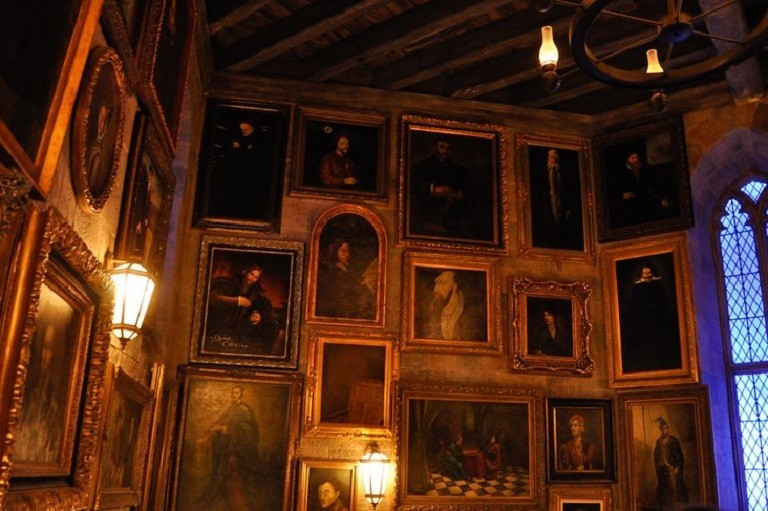 Galería de Retratos Hogwarts Castle