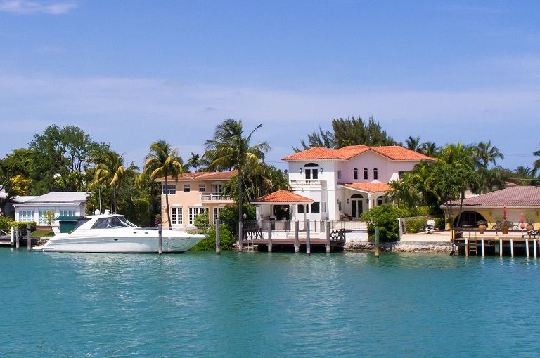 Dónde ver las casas de famosos en Miami