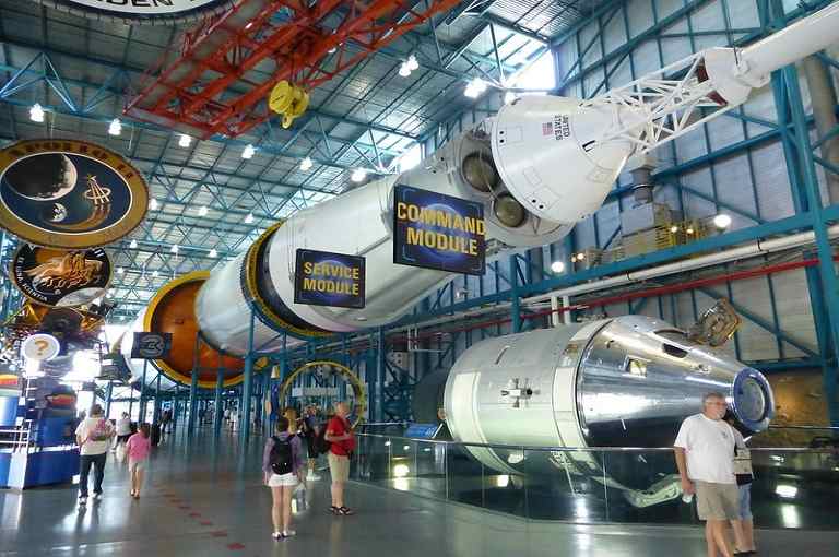 Kennedy Space Center Nasa atracciones Saturn V